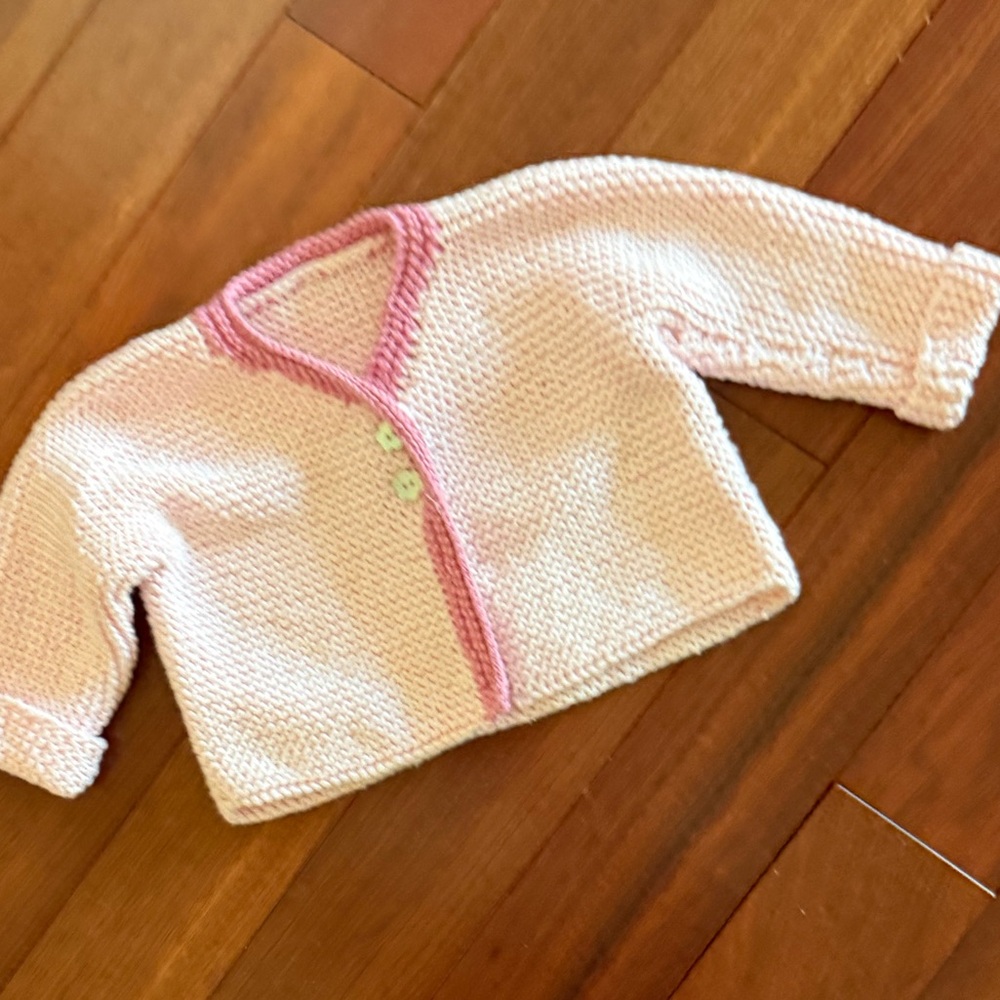 Hand Made Knit Sweater Two Tone Pink Child Size 1   Baby Chest 22 In Length 9 In
